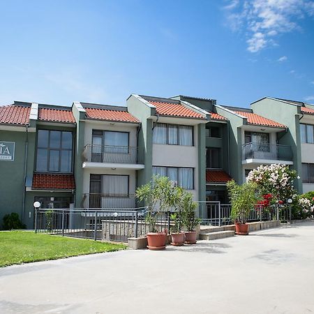 Gardenia Vacation Settlement Aparthotel Szozopol Kültér fotó