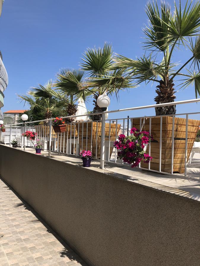 Gardenia Vacation Settlement Aparthotel Szozopol Kültér fotó